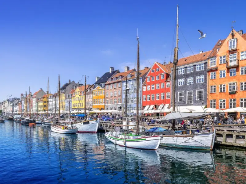 Copenhagen, b&iacute; quyết kh&aacute;m ph&aacute; thủ đ&ocirc; tuyệt đẹp của Đan Mạch 3