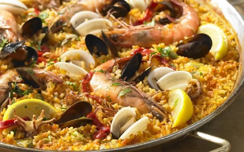 Costa del Sol: V&ugrave;ng biển nắng v&agrave;ng của T&acirc;y Ban Nha 11