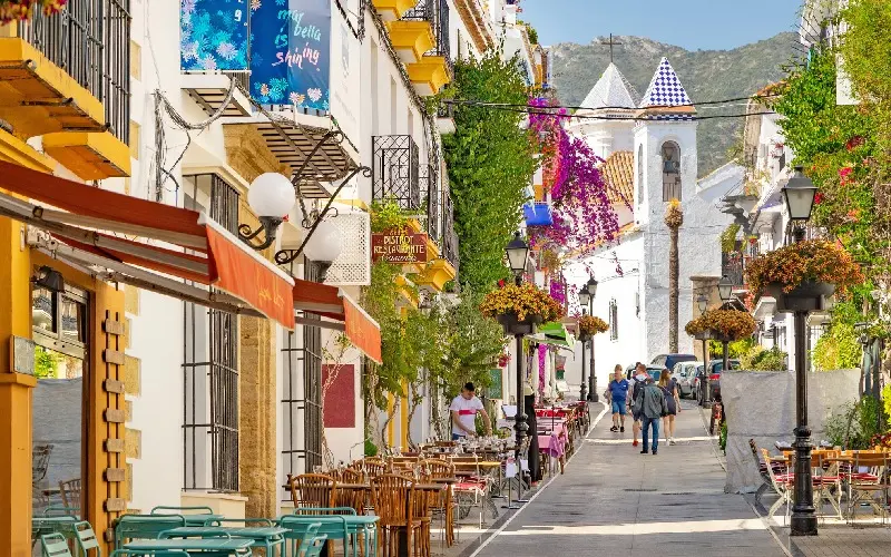 Costa del Sol: V&ugrave;ng biển nắng v&agrave;ng của T&acirc;y Ban Nha 4