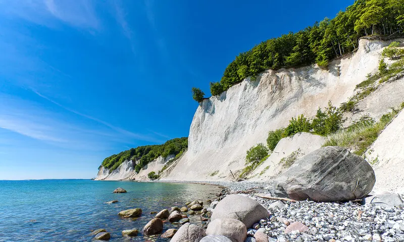 Đảo R&uuml;gen lớn nhất nước Đức v&agrave; h&agrave;nh tr&igrave;nh tuyệt đẹp b&ecirc;n bờ Baltic 4