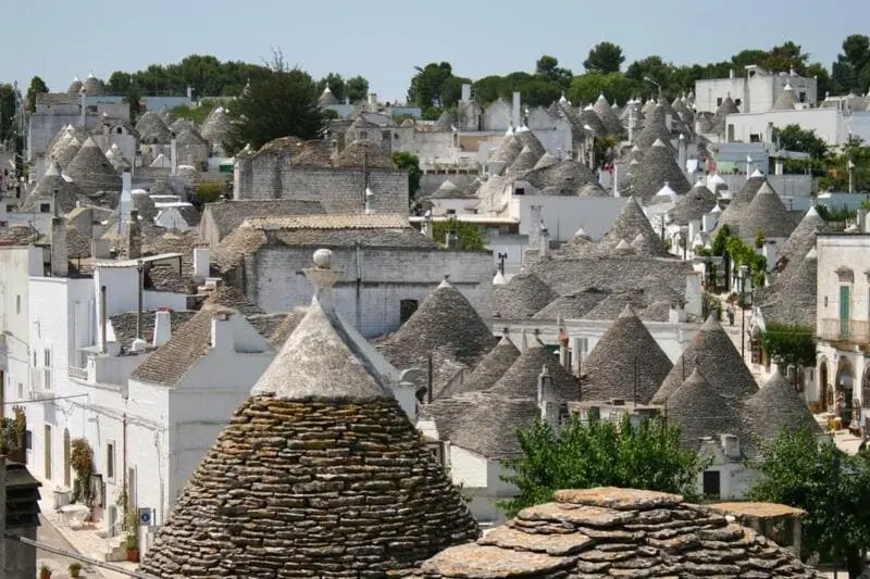 Du lịch Alberobello nước &Yacute;, nơi c&oacute; những t&ograve;a nh&agrave; trullo tuyệt đẹp 4