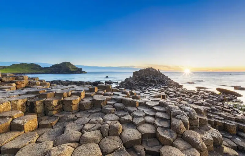 Du lịch Bắc Ireland: Cẩm nang kh&aacute;m ph&aacute; v&ugrave;ng đất cổ t&iacute;ch đầy ấn tượng 2