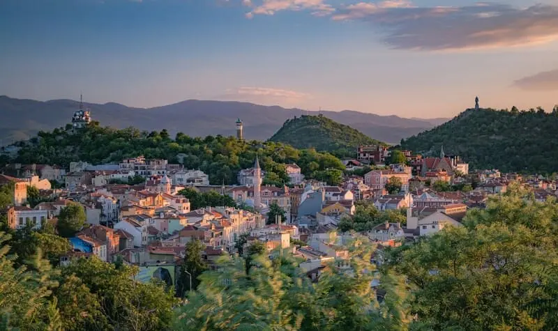 Du lịch Bulgaria, t&igrave;m về bức tranh một tho&aacute;ng hồng hoa 4