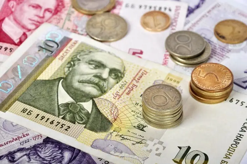 Du lịch Bulgaria, t&igrave;m về bức tranh một tho&aacute;ng hồng hoa 8