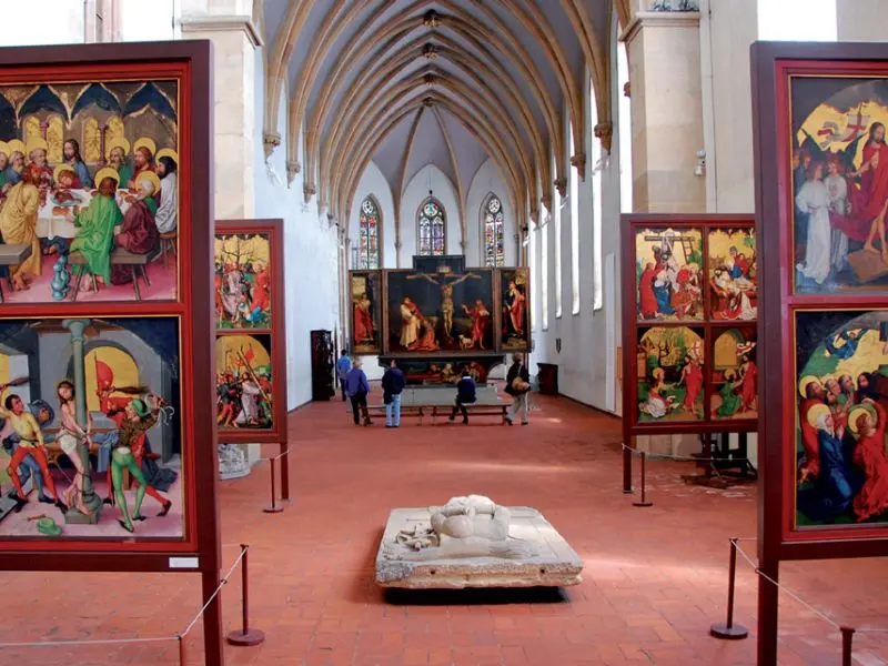 Du lịch Colmar, kh&aacute;m ph&aacute; kỳ quan cổ t&iacute;ch giữa l&ograve;ng nước Ph&aacute;p 9