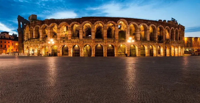 Du lịch đến Verona: Th&agrave;nh phố l&atilde;ng mạn v&agrave; cổ k&iacute;nh của nước &Yacute; 5
