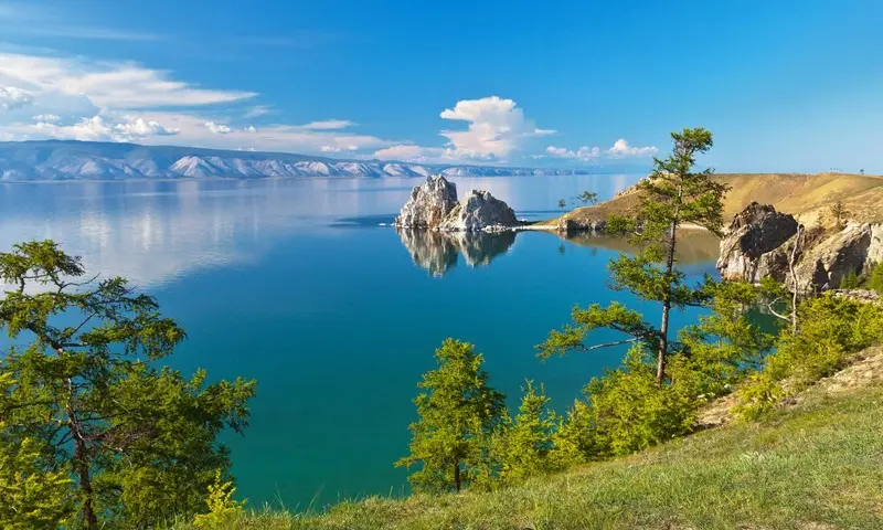 Du lịch hồ Baikal, kh&aacute;m ph&aacute; vi&ecirc;n ngọc xanh của Siberia 2