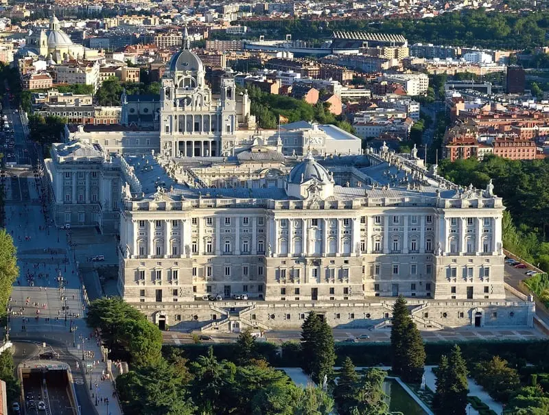 Du lịch Madrid, T&acirc;y Ban Nha: Tr&aacute;i tim của lịch sử v&agrave; nghệ thuật 5