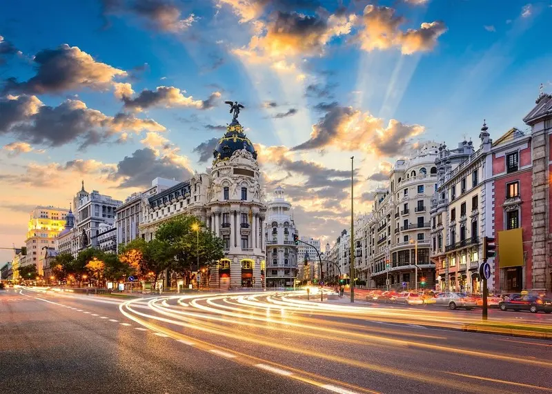Du lịch Madrid, T&acirc;y Ban Nha: Tr&aacute;i tim của lịch sử v&agrave; nghệ thuật 2