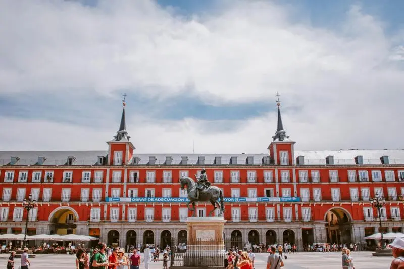 Du lịch Madrid, T&acirc;y Ban Nha: Tr&aacute;i tim của lịch sử v&agrave; nghệ thuật 6