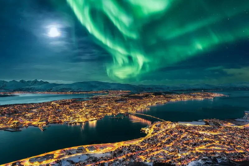 Du lịch Tromso: H&agrave;nh tr&igrave;nh kh&aacute;m ph&aacute; thủ phủ Bắc Cực của Na Uy 2