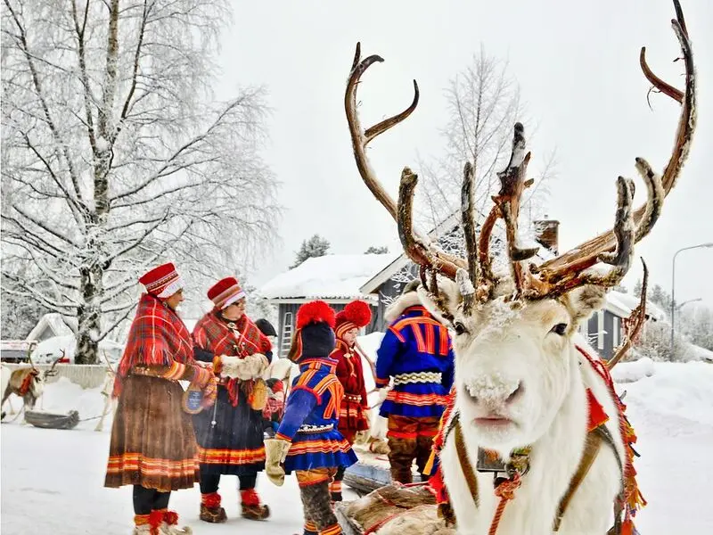 Du lịch Tromso: H&agrave;nh tr&igrave;nh kh&aacute;m ph&aacute; thủ phủ Bắc Cực của Na Uy 9