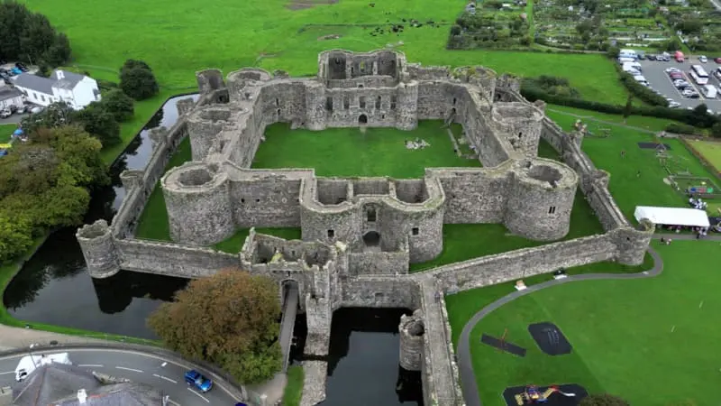 Du lịch xứ Wales kh&aacute;m ph&aacute; văn h&oacute;a Celtic giữa Vương quốc Anh 8