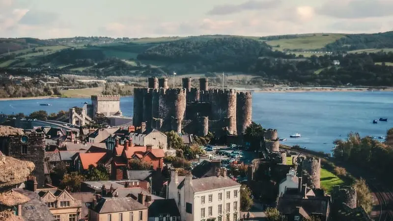 Du lịch xứ Wales kh&aacute;m ph&aacute; văn h&oacute;a Celtic giữa Vương quốc Anh 2