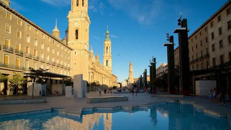 Gh&eacute; thăm Zaragoza, thủ đ&ocirc; quyến rũ của v&ugrave;ng Aragon T&acirc;y Ban Nha 4