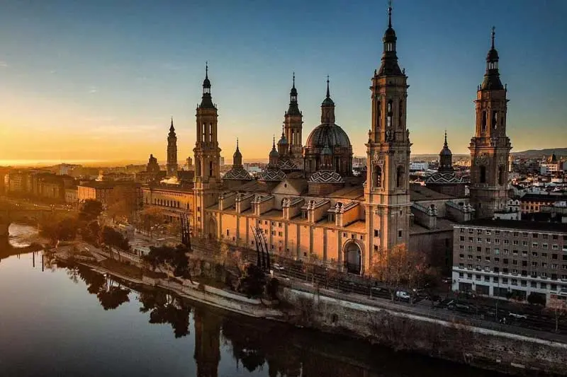 Gh&eacute; thăm Zaragoza, thủ đ&ocirc; quyến rũ của v&ugrave;ng Aragon T&acirc;y Ban Nha 6