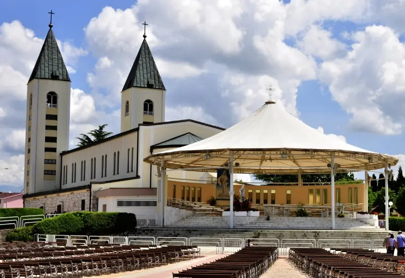 H&agrave;nh hương Medjugorje: Trải nghiệm độc đ&aacute;o kh&ocirc;ng n&ecirc;n bỏ lỡ 8