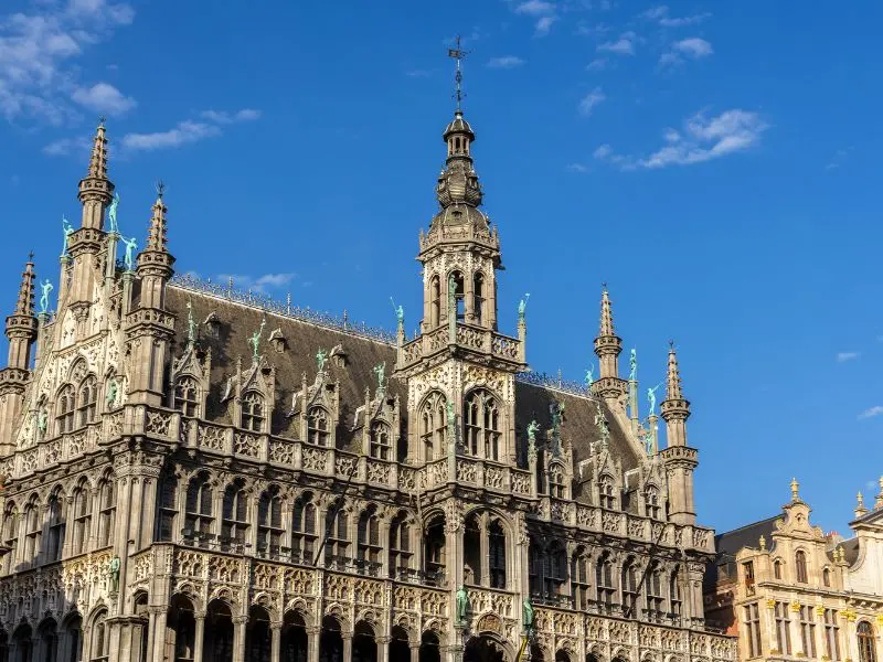 H&agrave;nh tr&igrave;nh kh&aacute;m ph&aacute; Brussels, th&agrave;nh phố cổ k&iacute;nh của Bỉ 9