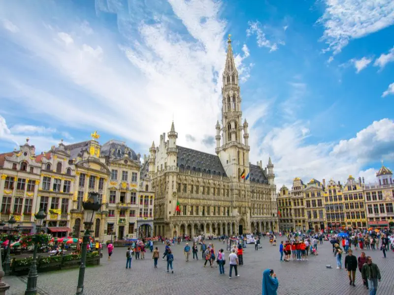 H&agrave;nh tr&igrave;nh kh&aacute;m ph&aacute; Brussels, th&agrave;nh phố cổ k&iacute;nh của Bỉ 6