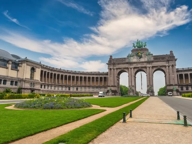 H&agrave;nh tr&igrave;nh kh&aacute;m ph&aacute; Brussels, th&agrave;nh phố cổ k&iacute;nh của Bỉ 5