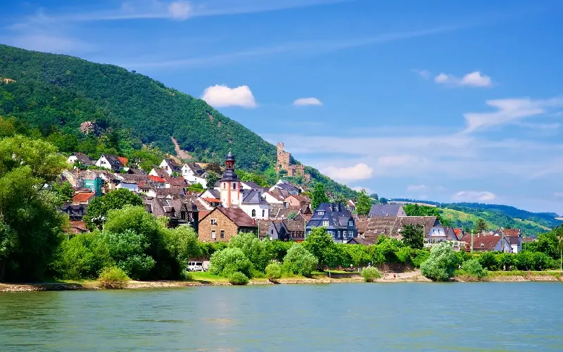 H&agrave;nh tr&igrave;nh kh&aacute;m ph&aacute; d&ograve;ng s&ocirc;ng Rhine l&atilde;ng mạn của ch&acirc;u &Acirc;u 3