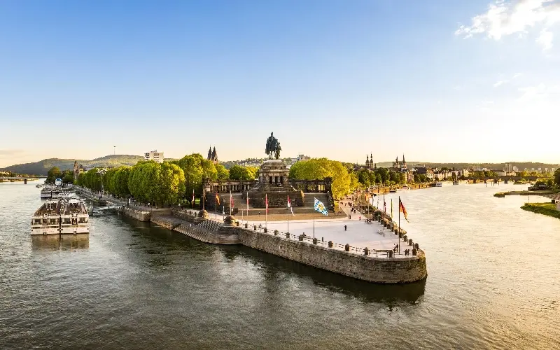 H&agrave;nh tr&igrave;nh kh&aacute;m ph&aacute; Koblenz tuyệt sắc giữa bầu trời ch&acirc;u &Acirc;u 6