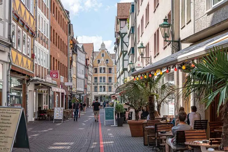 Hannover, Đức: Miền đất xanh b&igrave;nh y&ecirc;n xinh đẹp bị l&atilde;ng qu&ecirc;n 8