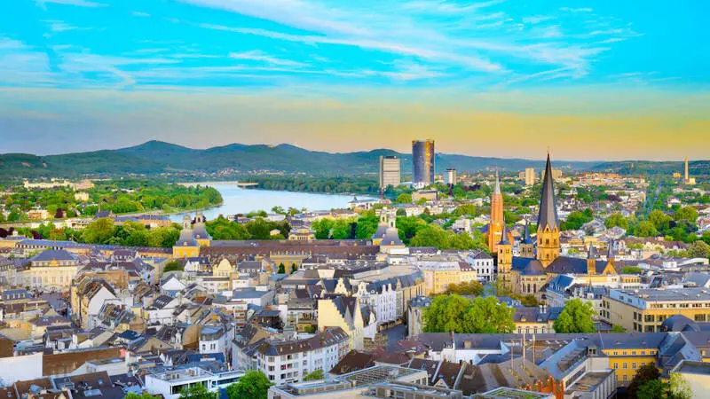 Kh&aacute;m ph&aacute; Bonn, thị trấn nhỏ b&ecirc;n d&ograve;ng s&ocirc;ng Rhine thơ mộng 4