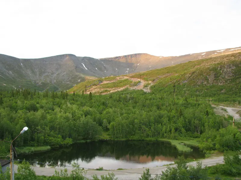 Kh&aacute;m ph&aacute; Murmansk, địa điểm ngắm cực quang đẹp nhất của Nga 4
