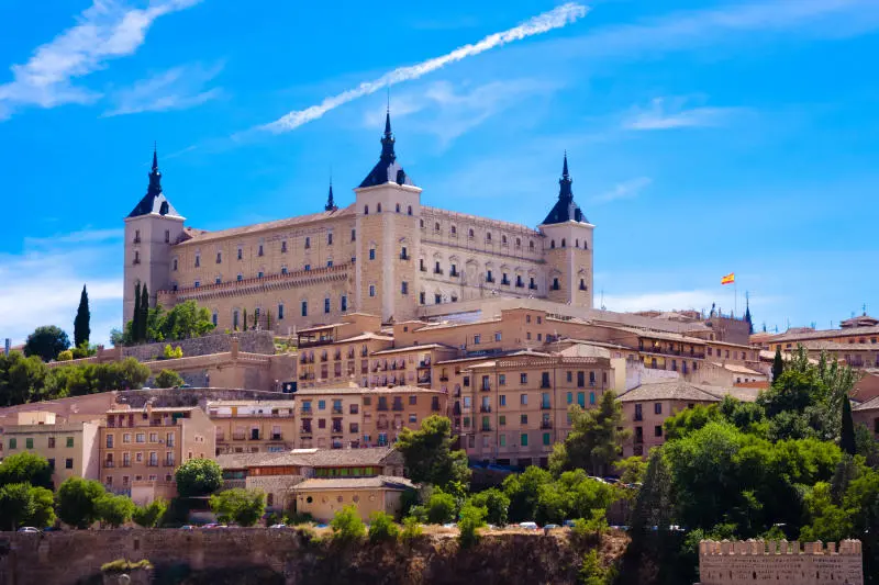 Kh&aacute;m ph&aacute; phố cổ Toledo xinh đẹp hơn 2000 năm tuổi 7