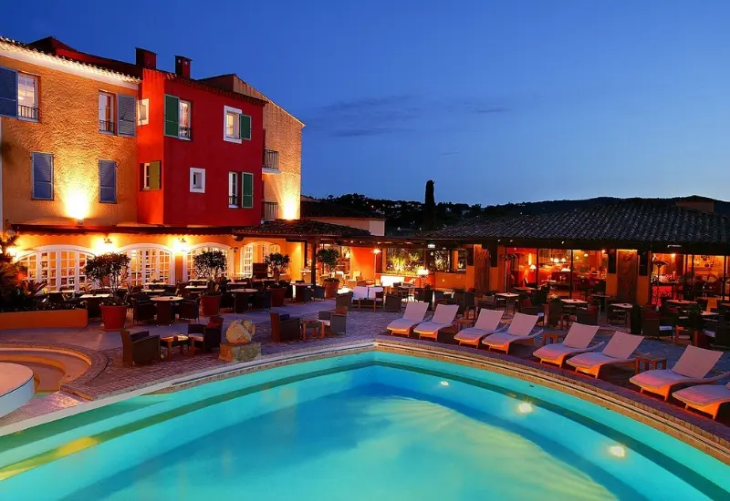Kh&aacute;m ph&aacute; Provence: Th&agrave;nh phố mộng mơ, l&atilde;ng mạn của Ph&aacute;p 16