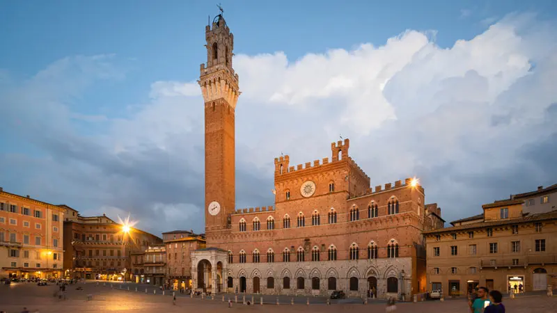 Kh&aacute;m ph&aacute; Siena, vi&ecirc;n ngọc qu&yacute; của Tuscany, &Yacute; 11