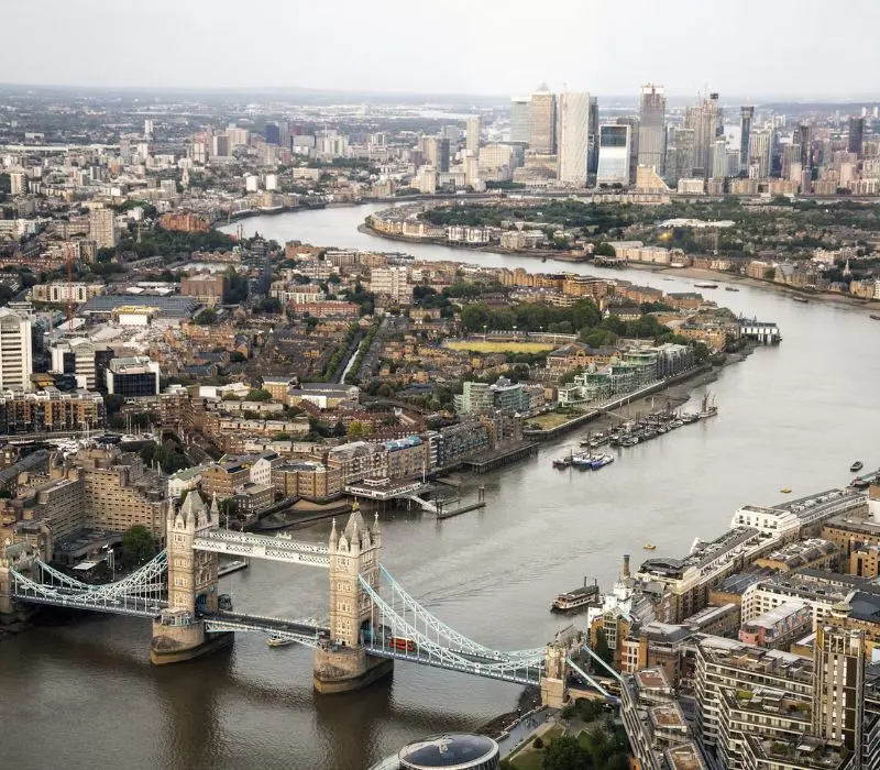 Kh&aacute;m ph&aacute; s&ocirc;ng Thames, biểu tượng lung linh của London 3