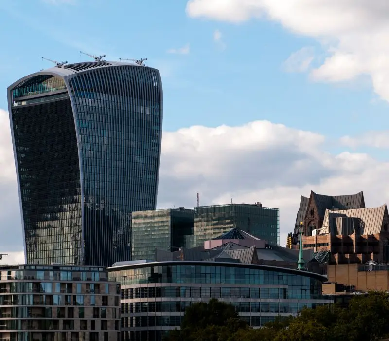 Kh&aacute;m ph&aacute; s&ocirc;ng Thames, biểu tượng lung linh của London 9