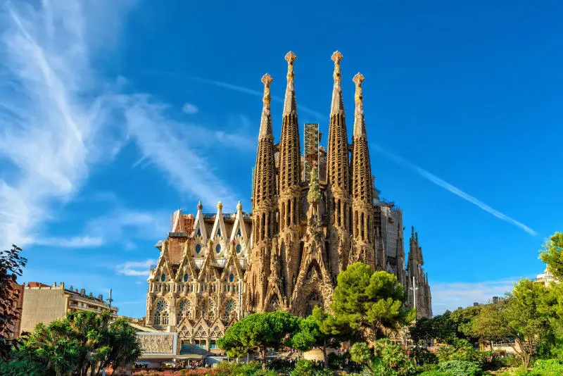 Kh&aacute;m ph&aacute; th&agrave;nh phố Barcelona quyến rũ bậc nhất T&acirc;y Ban Nha 5