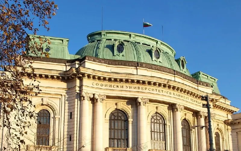 Kh&aacute;m ph&aacute; th&agrave;nh phố Sofia Bulgaria cổ k&iacute;nh ở ch&acirc;u &Acirc;u 6