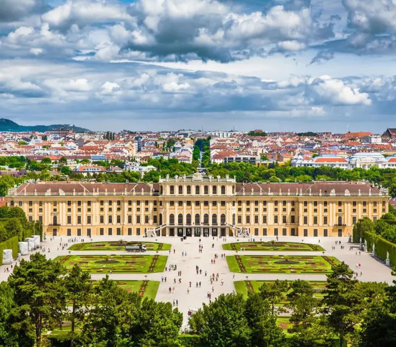 Kh&aacute;m ph&aacute; Vienna, vi&ecirc;n ngọc lịch sử v&agrave; văn h&oacute;a giữa l&ograve;ng Ch&acirc;u &Acirc;u 11