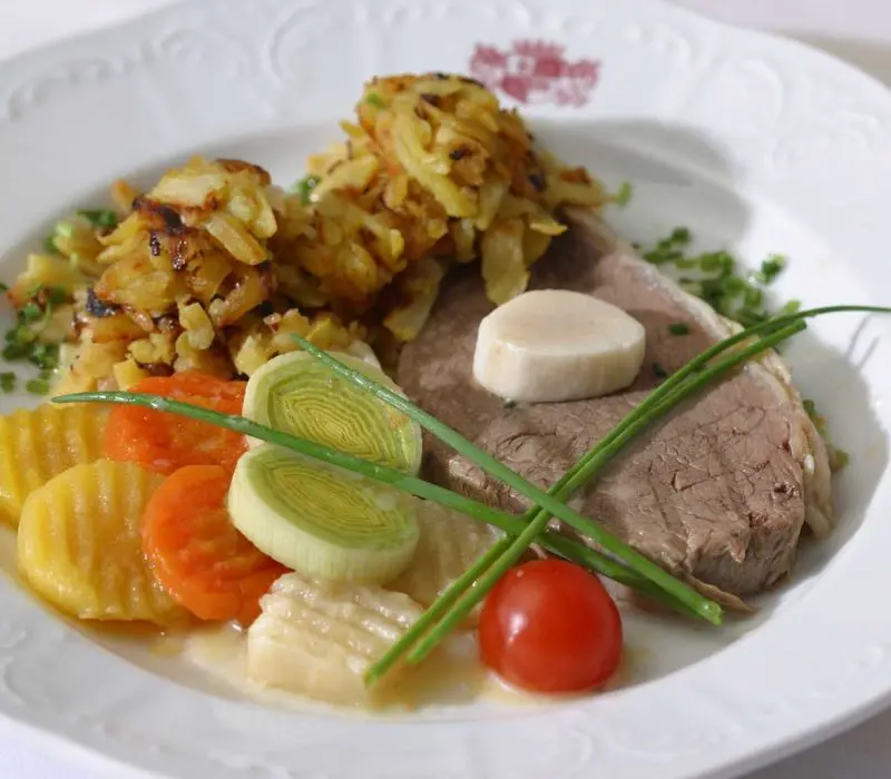 Kh&aacute;m ph&aacute; Vienna, vi&ecirc;n ngọc lịch sử v&agrave; văn h&oacute;a giữa l&ograve;ng Ch&acirc;u &Acirc;u 28