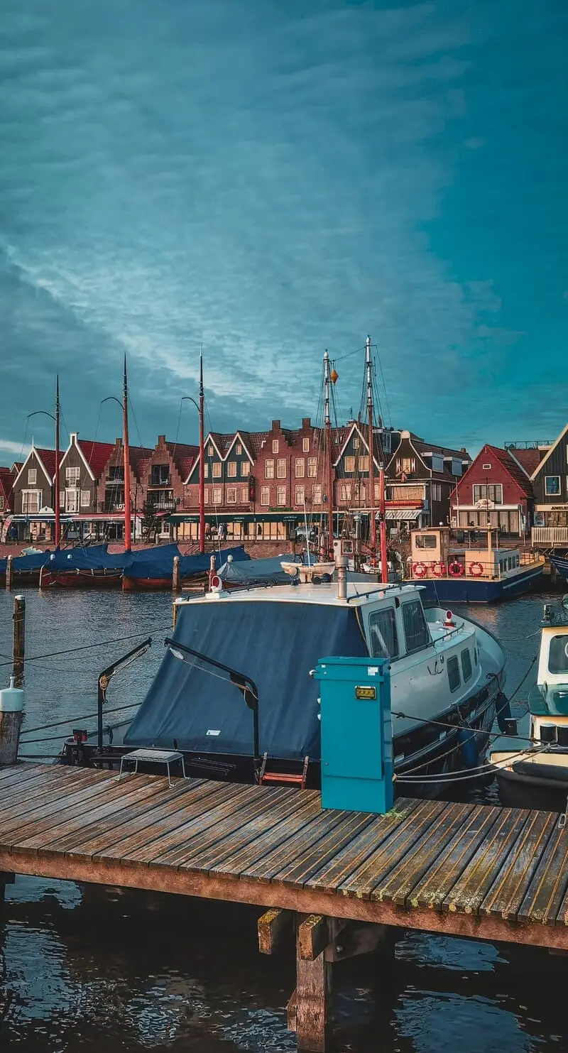 L&agrave;ng ch&agrave;i Volendam, giao điểm của đất trời c&ugrave;ng biển khơi 3