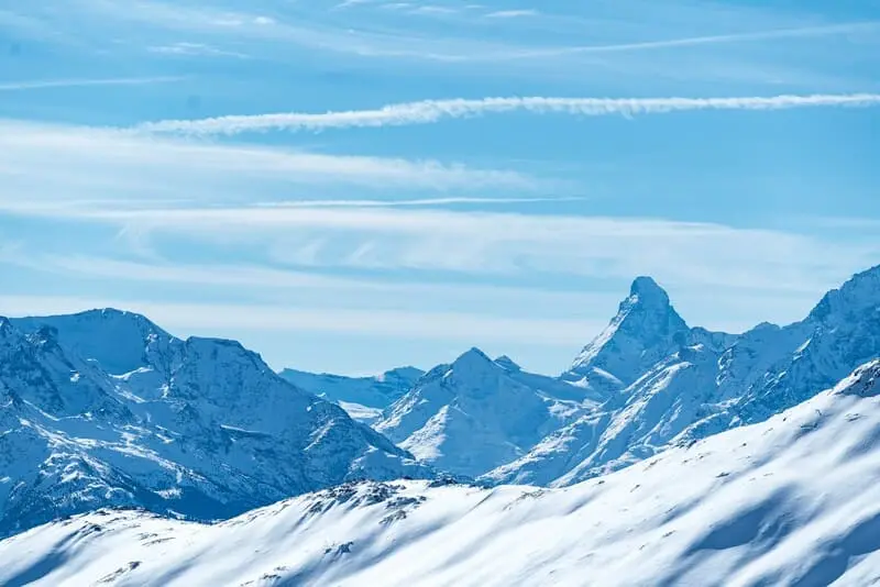 Matterhorn, nóc nhà rực sáng ánh băng tại dãy Alps 2
