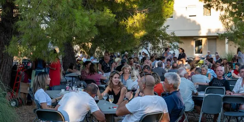 Montpellier, Pháp: Thành phố của ánh nắng ấm bên bờ Địa Trung Hải 13