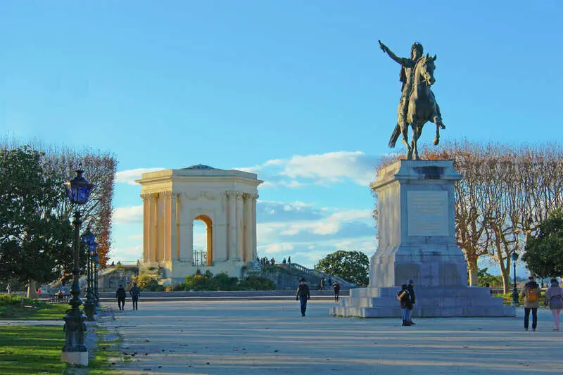 Montpellier, Pháp: Thành phố của ánh nắng ấm bên bờ Địa Trung Hải 11