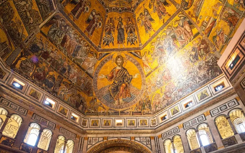 Nh&agrave; thờ Santa Maria del Fiore: Vương cung th&aacute;nh đường tại &Yacute; 9