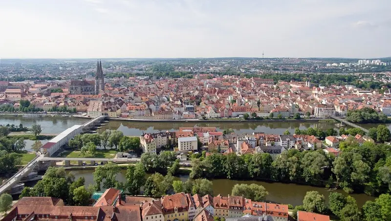 Regensburg di sản đặc biệt của vùng Bavaria nước Đức 7