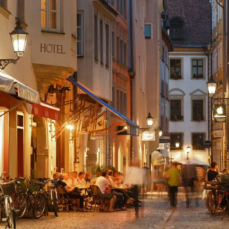 Regensburg di sản đặc biệt của vùng Bavaria nước Đức 9