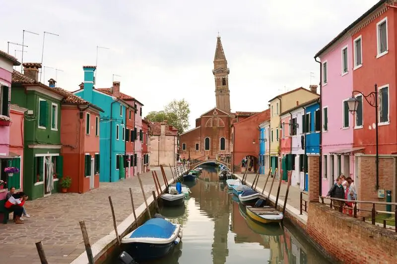 Rực rỡ đảo xanh Burano, thi&ecirc;n đường du lịch cực gần Venice 6