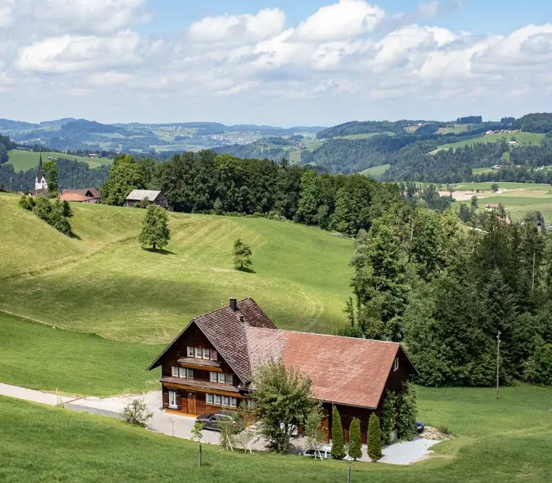 St. Gallen, thị trấn cổ k&iacute;nh với n&eacute;t đẹp b&igrave;nh y&ecirc;n của Thụy Sĩ 2