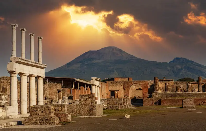 Sự hồi sinh của Th&agrave;nh phố cổ Pompeii một thời huy ho&agrave;ng 4