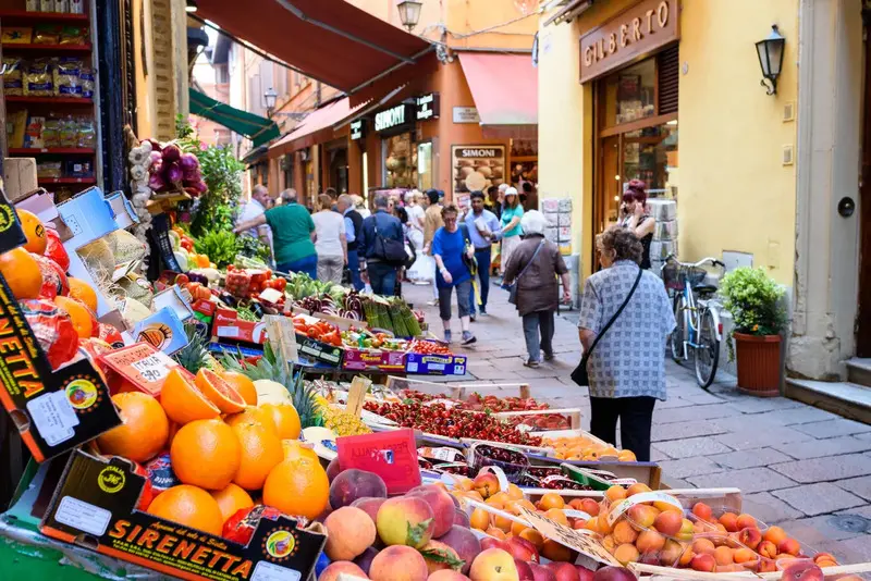 Th&agrave;nh phố Bologna, &Yacute;: Nơi t&ocirc;n vinh học thức v&agrave; kiến tr&uacute;c Trung cổ 4