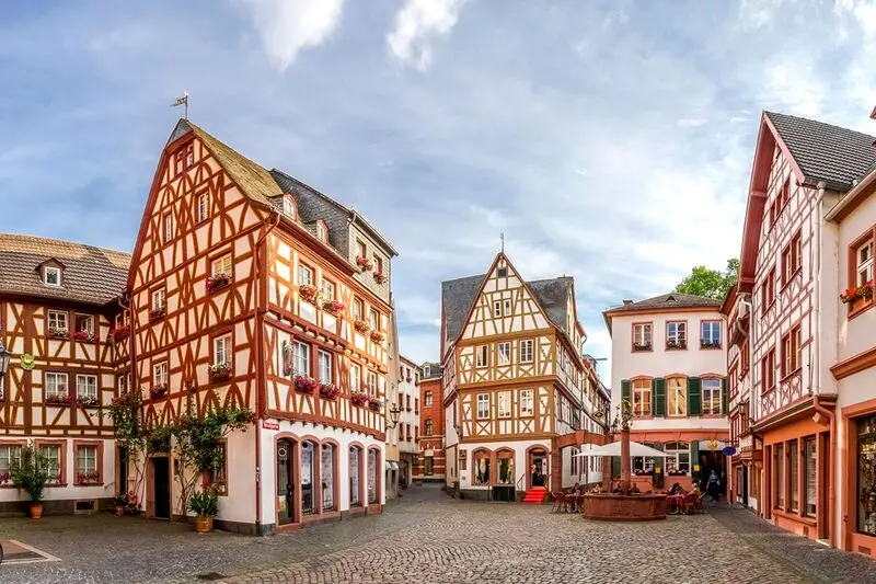 Th&agrave;nh phố L&uuml;beck: Vi&ecirc;n ngọc cổ k&iacute;nh b&ecirc;n bờ biển Baltic 7